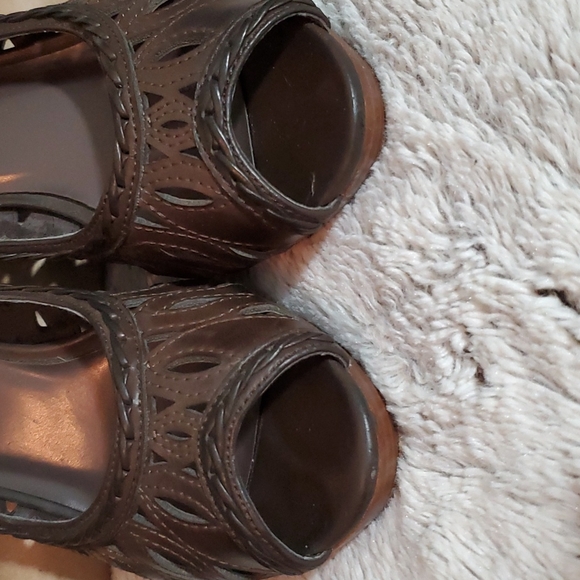 ANGELS 4 EVER Womens Faux Leather Cutout Braided Back Strap 4" Heels-VGUC-Sz 6.5 - Picture 15 of 15